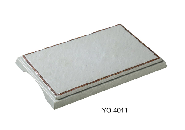 Yanco Yoto Melamine 11" X 7 1/4" X 7/8" RECTANGULAR DISPLAY PLATE WITH FOOT