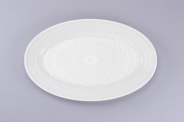 Celeste OVAL PLATE, 12.6"L, 8.7"W