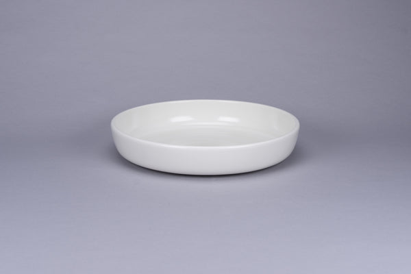 Selva Basics ROUND DEEP COUPE PLATE, 9.4"D, 42.4 OZ, WHITE
