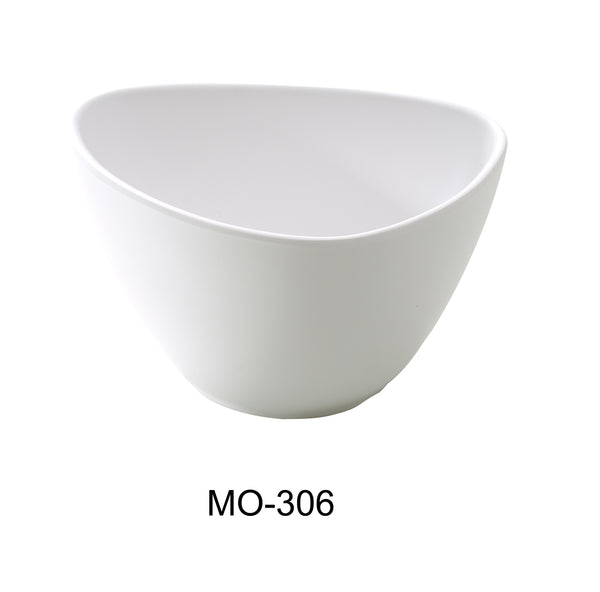 Yanco Moderne Melamine 5 1/2" X 4" X 3" TRIANGLE BOWL