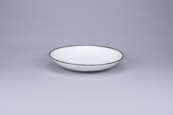 RIMZ SAUCER FOR COFFEE CUP WITH BLACK RIM, 5.9"D