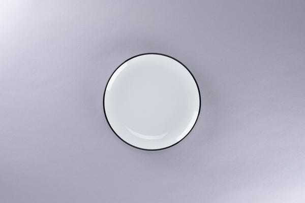 RIMZ OVAL COUPE PLATTER WITH BLACK RIM, 14.1"L, 10.67"W