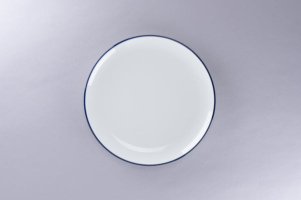 RIMZ FLAT COUPE PLATE WITH BLUE RIM, 8.2"D