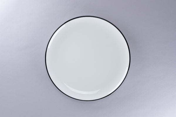 RIMZ FLAT COUPE PLATE WITH BLACK RIM, 9.45"D