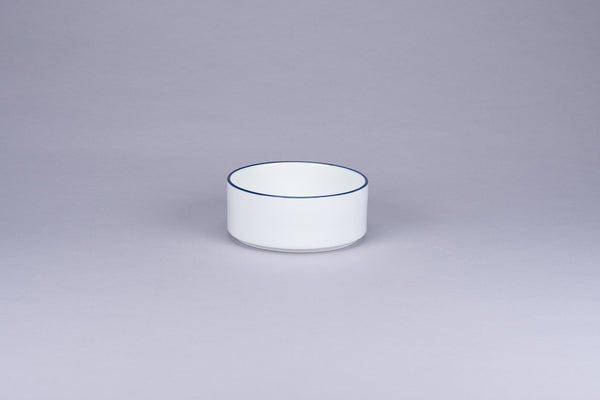RIMZ STACKABLE BOWL WITH BLUE RIM,  4.3"D, 5.38 OZ