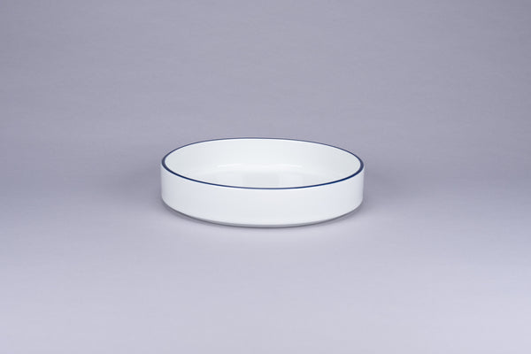 RIMZ STACKABLE BOWL WITH BLUE RIM,  6.3"D, 31.2 OZ