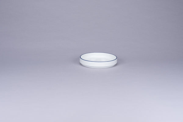 RIMZ STACKABLE DEEP PLATE/ PASTA BOWL WITH BLACK RIM, 24.67 OZ.