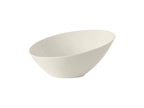 Tuxton Slant Bowl 8 ⅝" x 8 ½" x 4 ¼" AlumaTux Pearl White_0