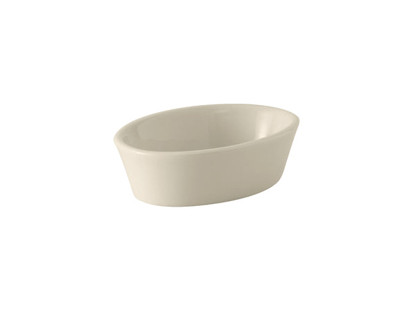 Tuxton Oval Baker 7 oz Eggshell